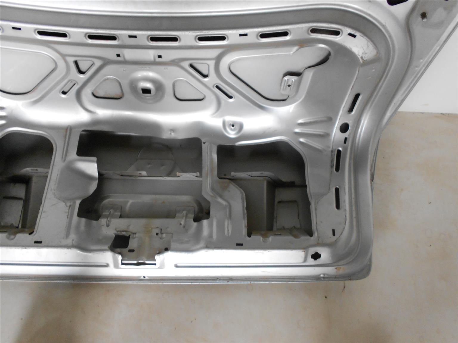 VW PASSAT BOOTLID - Private Seller VW PASSAT BOOTLID - Private Seller