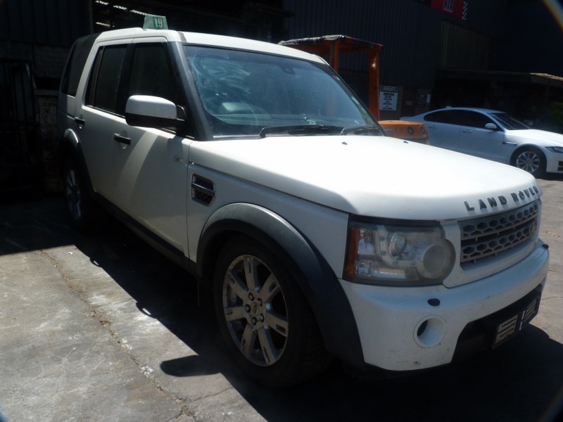 Land Rover Discovery 4 3.0 TDV6 AT - 2010 SPARESBOYZ STRIPPING FOR SPARES - Private Seller Land Rover Discovery 4 3.0 TDV6 AT - 2010 SPARESBOYZ STRIPPING FOR SPARES - Private Seller