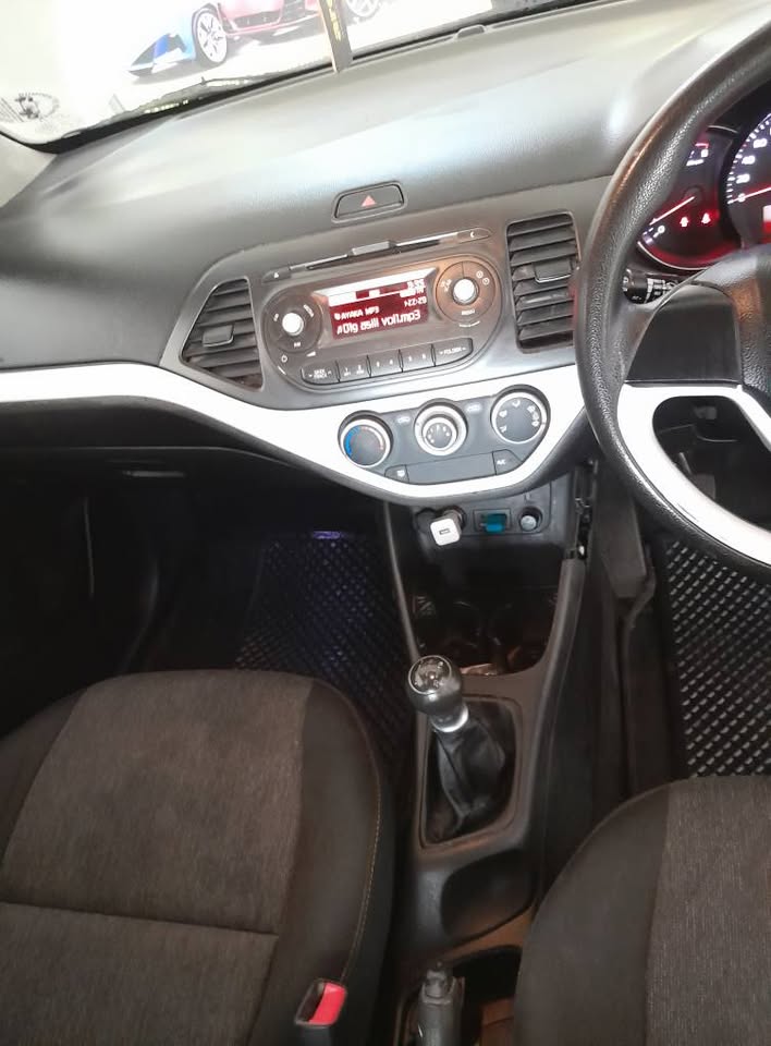 2015 KIA PICANTO 1.0 MANUAL