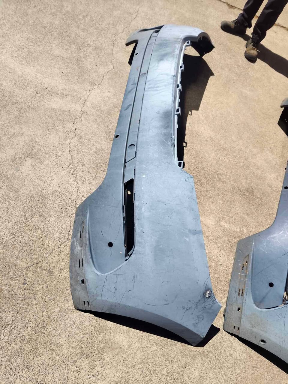 Range Rover Vela front bumper - Private Seller Range Rover Vela front bumper - Private Seller