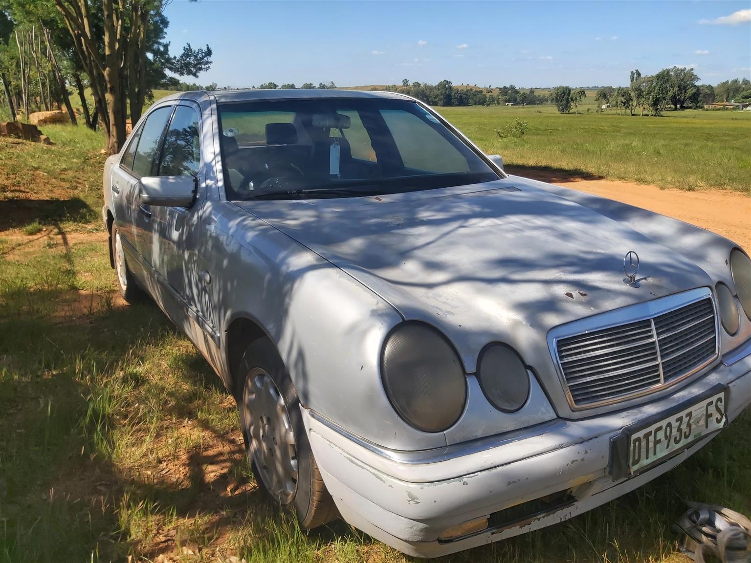 Mercedes e320 parts - Private Seller