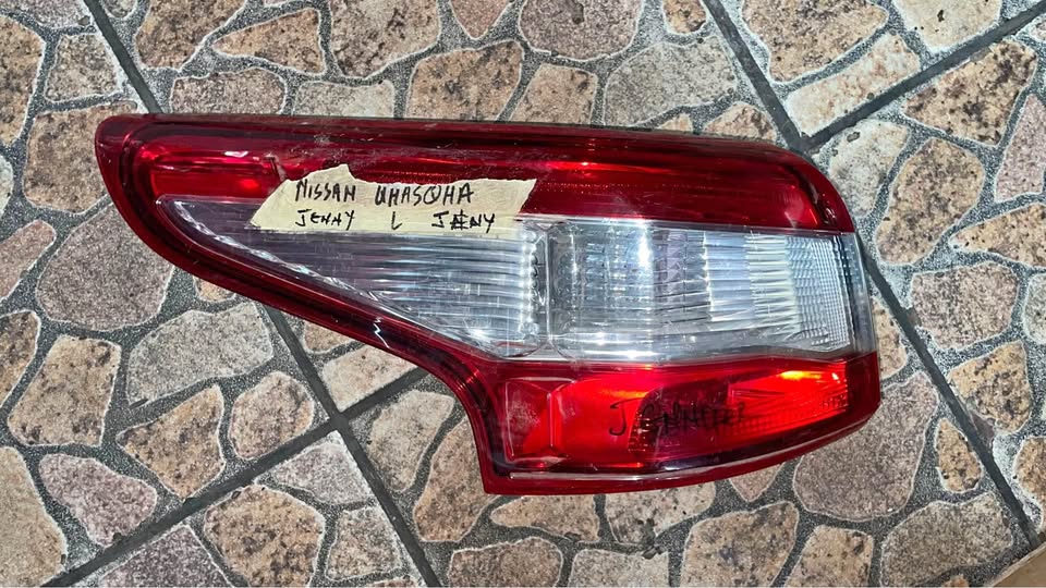 Nissan Qashqai taillight - Private Seller Nissan Qashqai taillight - Private Seller