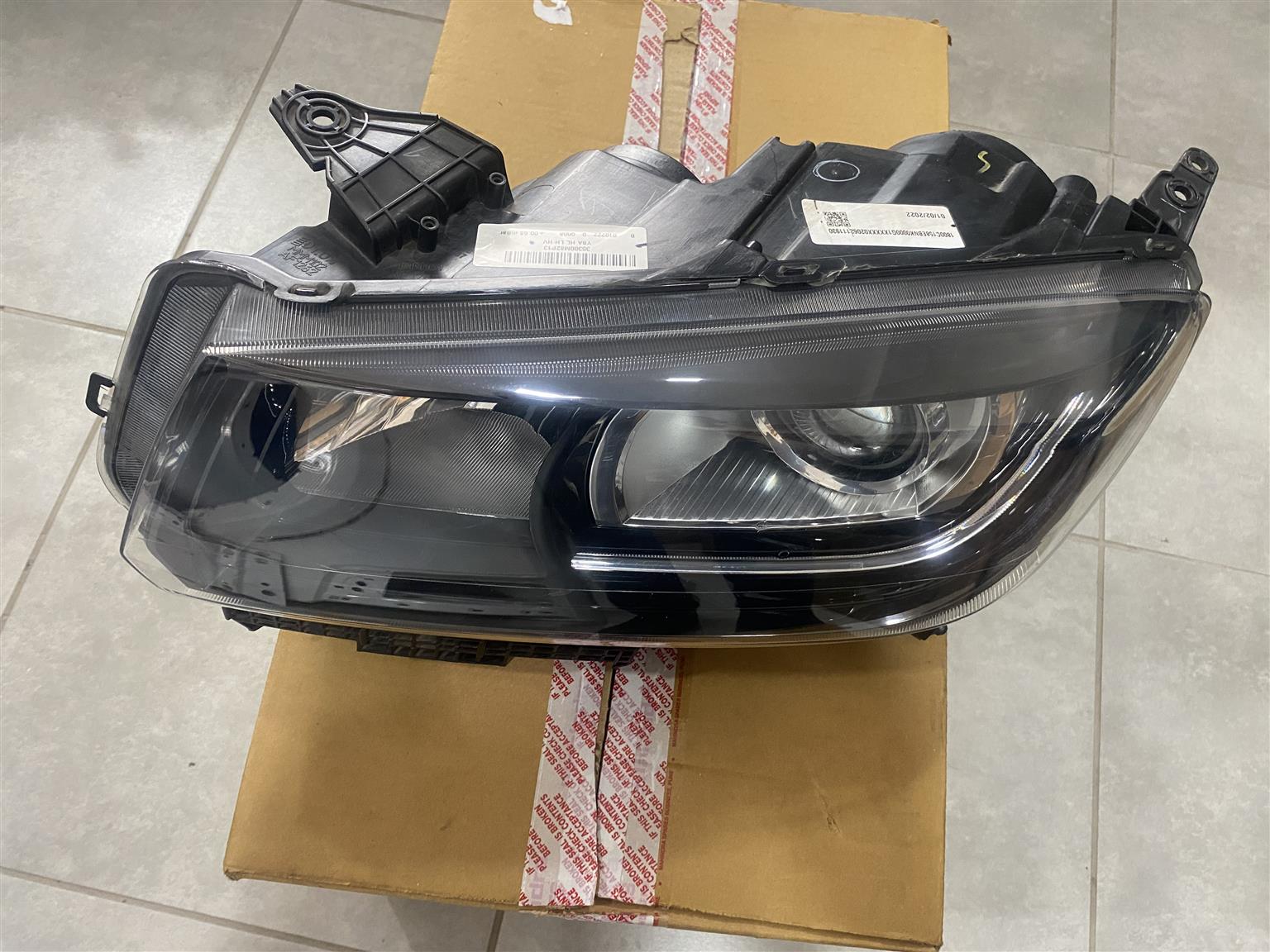 2022 SUZUKI VITARA BREZZA LED HEADLIGHT LEFT SIDE FOR SALE. - Private Seller 2022 SUZUKI VITARA BREZZA LED HEADLIGHT LEFT SIDE FOR SALE. - Private Seller