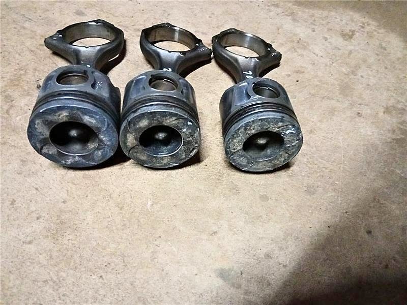 Jeep Grand Cherokee Wk2 3.0 Pistons On Sale Now - Private Seller Jeep Grand Cherokee Wk2 3.0 Pistons On Sale Now - Private Seller