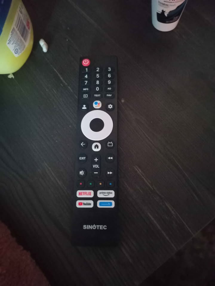 Sinotec Google smart TV 50 inch loaded with free streamin apps