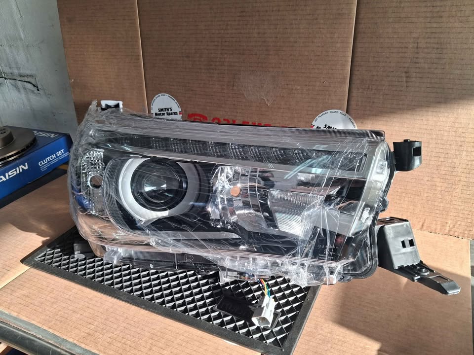 Toyota Hilux Gd6 projector Headlights - Private Seller Toyota Hilux Gd6 projector Headlights - Private Seller