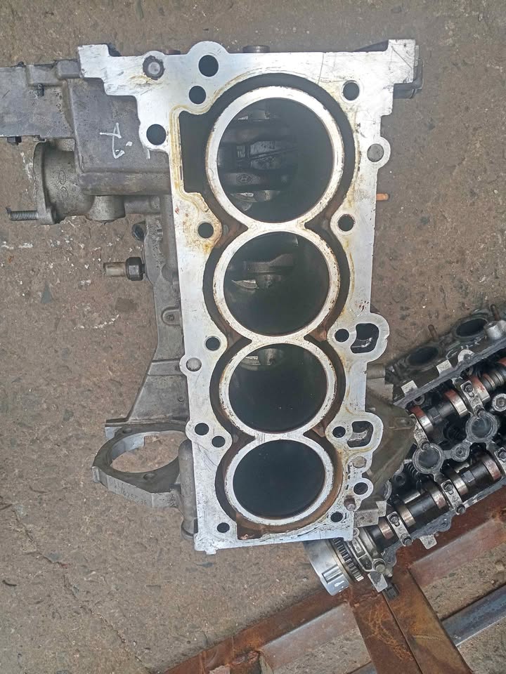 Hyundai i20 /Kia Rio 1.2 complete block - Private Seller Hyundai i20 /Kia Rio 1.2 complete block - Private Seller