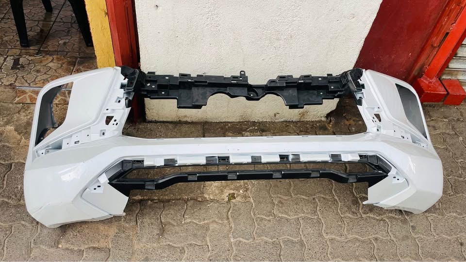 Mitsubishi Triton L200 bumper - Private Seller