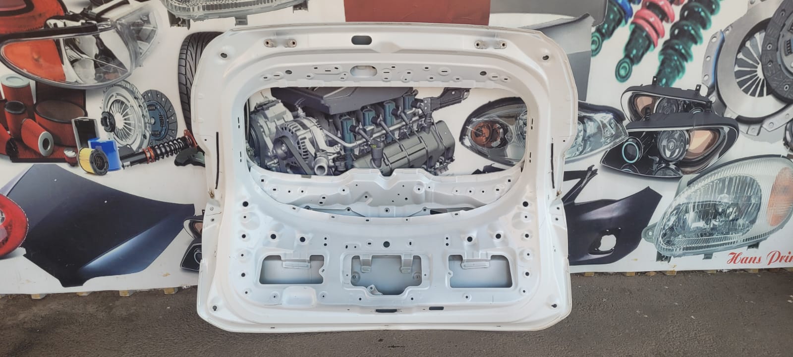 2023 HAVAL H6 TAILGATE SHELL FOR SALE. - Private Seller 2023 HAVAL H6 TAILGATE SHELL FOR SALE. - Private Seller