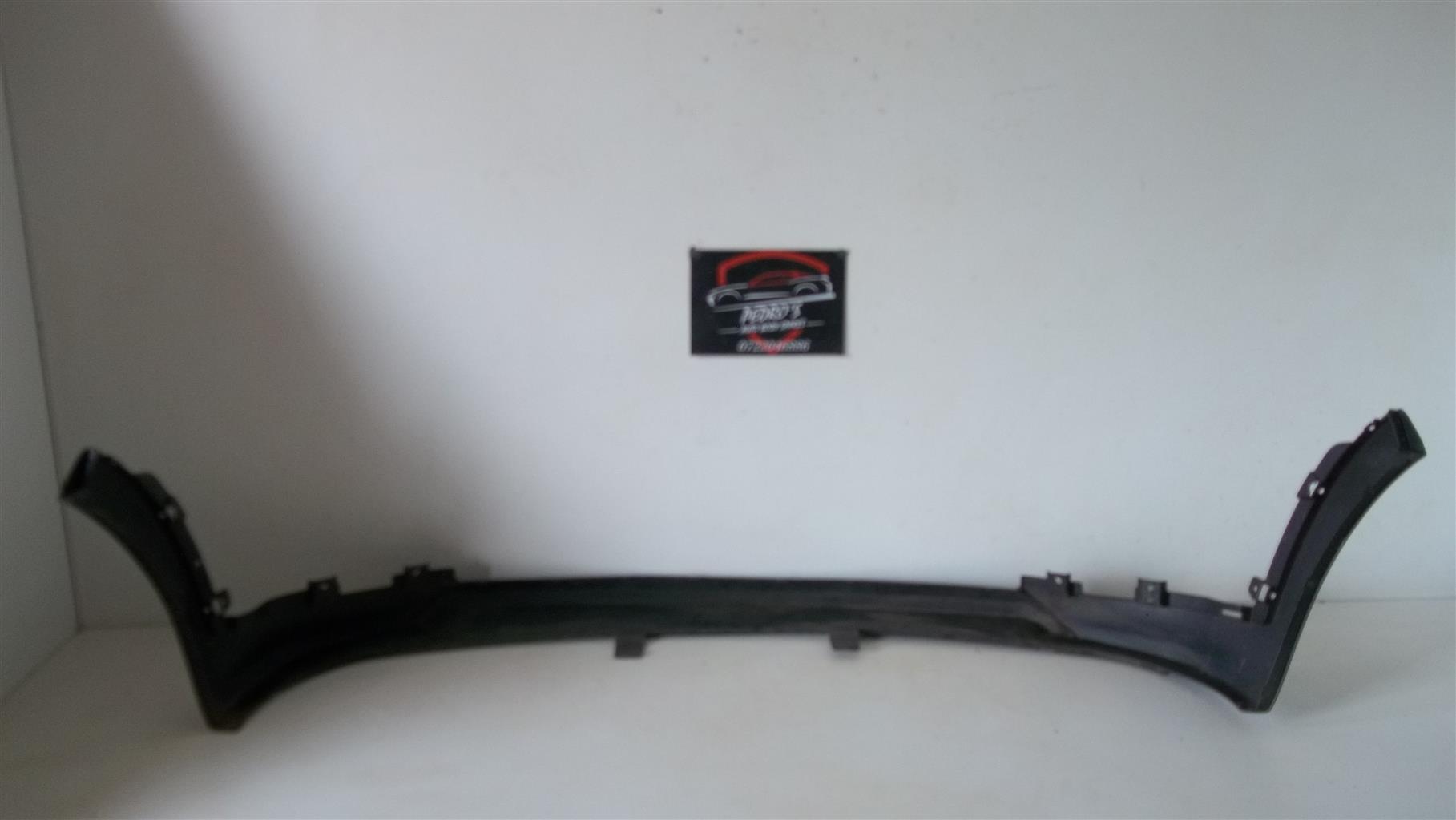 Hyundai IX35 front lower bumper spoiler - Private Seller Hyundai IX35 front lower bumper spoiler - Private Seller