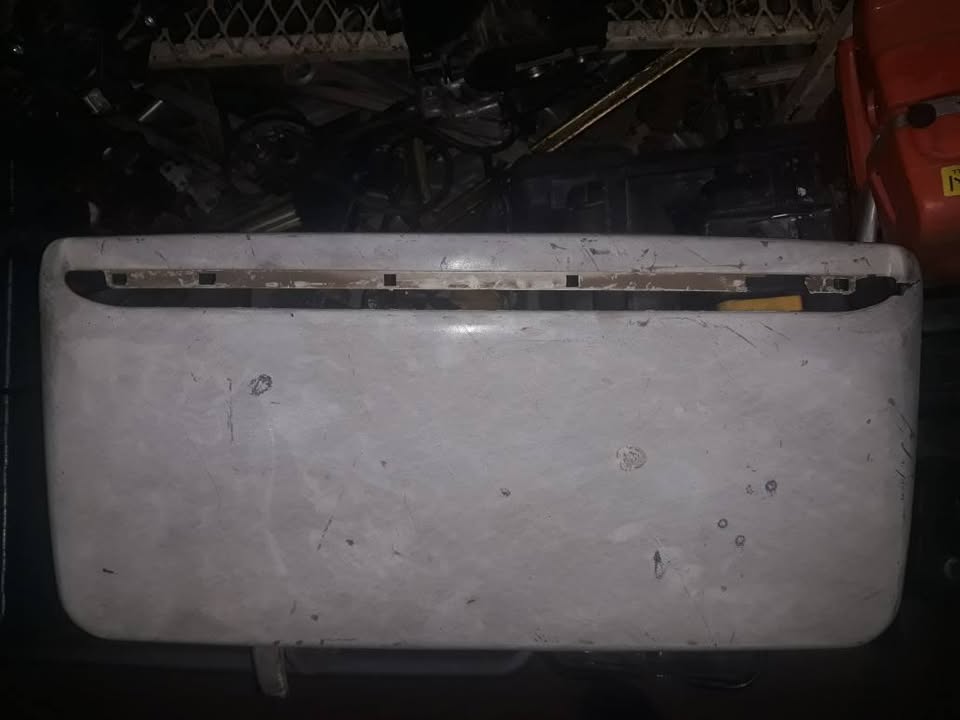 Isuzu Kb300 Bonnet Scoop For Sale - Private Seller