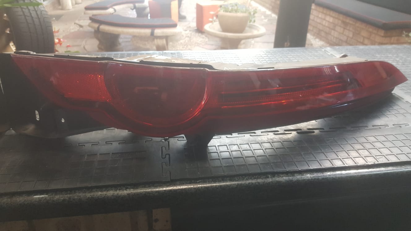 2014 Jaguar F-Type 5.0 S/C Taillights for sale 2014 Jaguar F-Type 5.0 S/C Taillights for sale