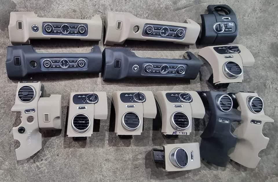 2010 Discovery 4 Headlight Clusters For Sale