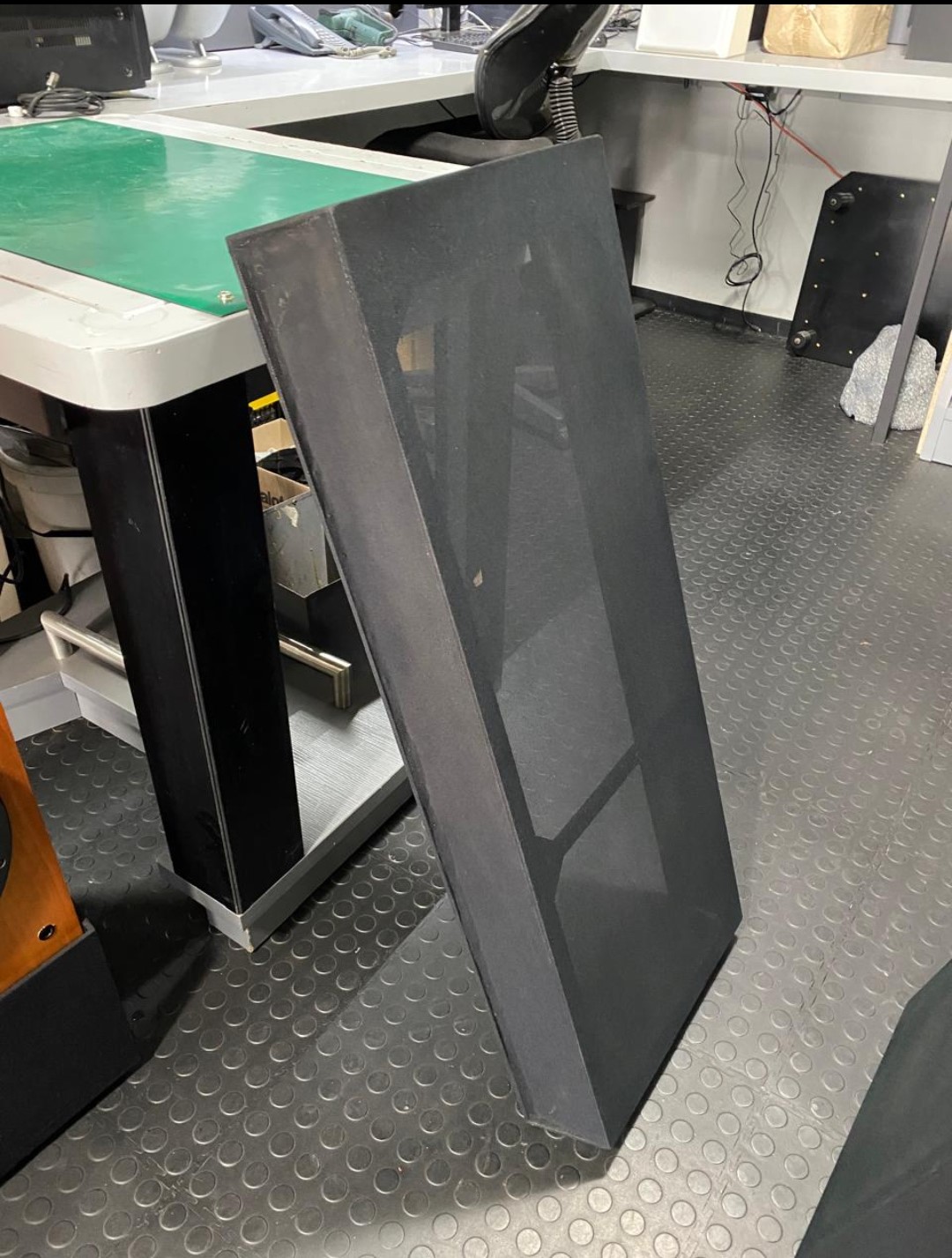 AR 9LS LOUDSPEAKERS