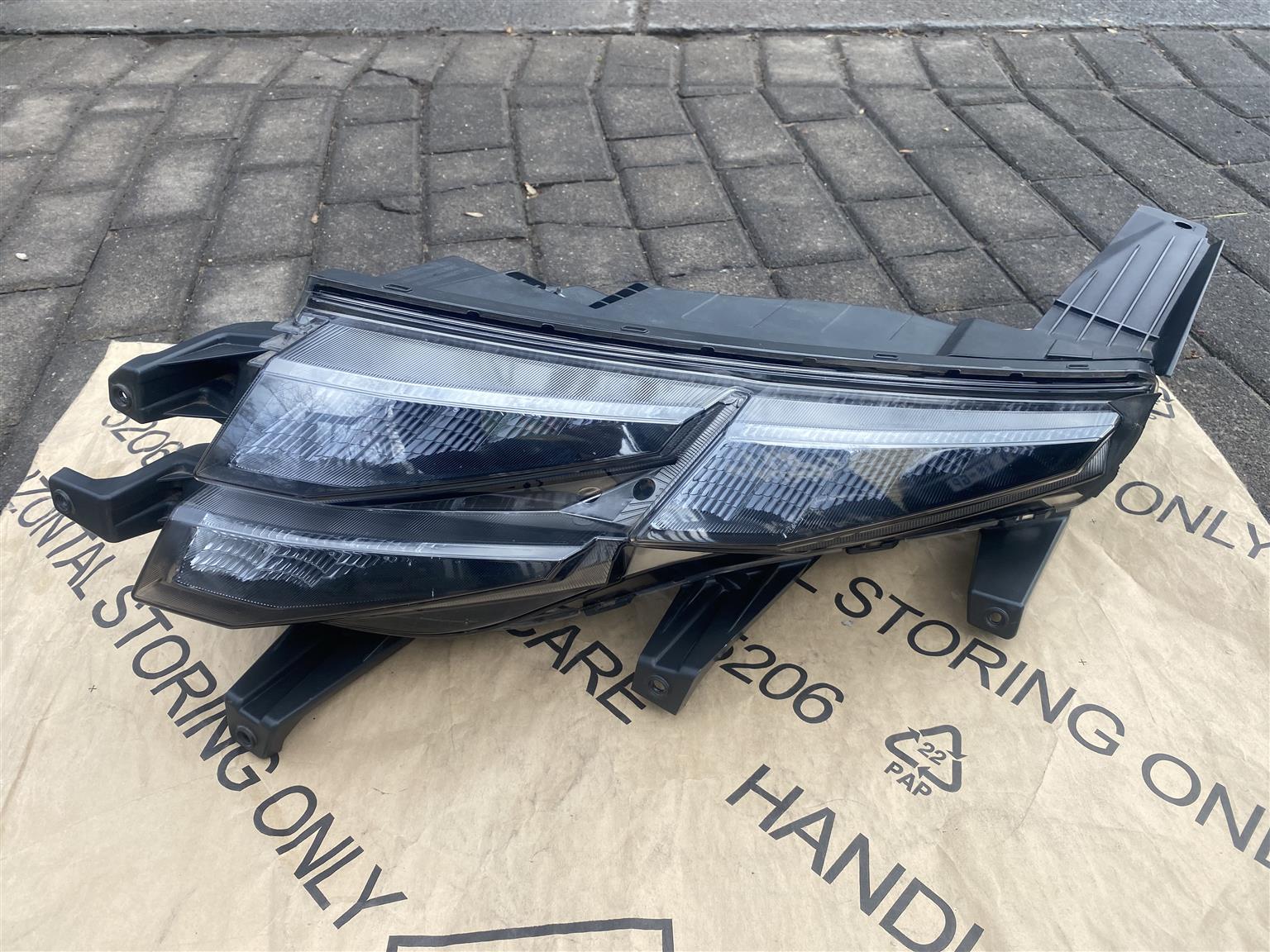 2023 HYUNDAI CRETA LED HEADLIGHT LEFT SIDE FOR SALE. IN PRISTINE CONDITION - Private Seller 2023 HYUNDAI CRETA LED HEADLIGHT LEFT SIDE FOR SALE. IN PRISTINE CONDITION - Private Seller