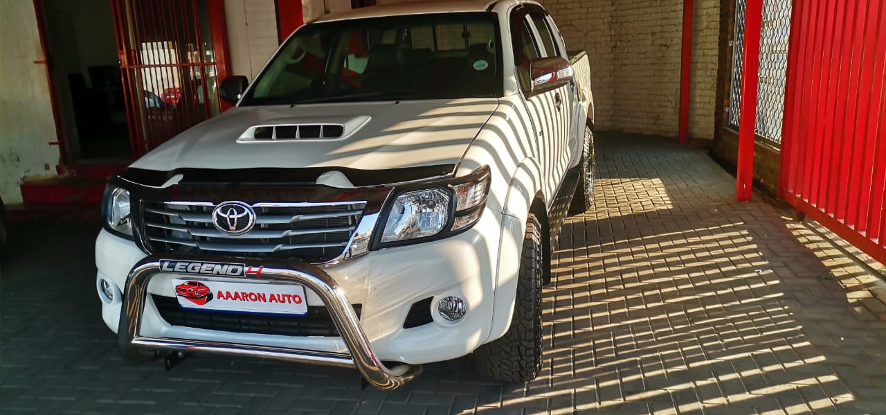 2013 TOYOTA HILUX LEGEND 45 3.0 LITERS D4D