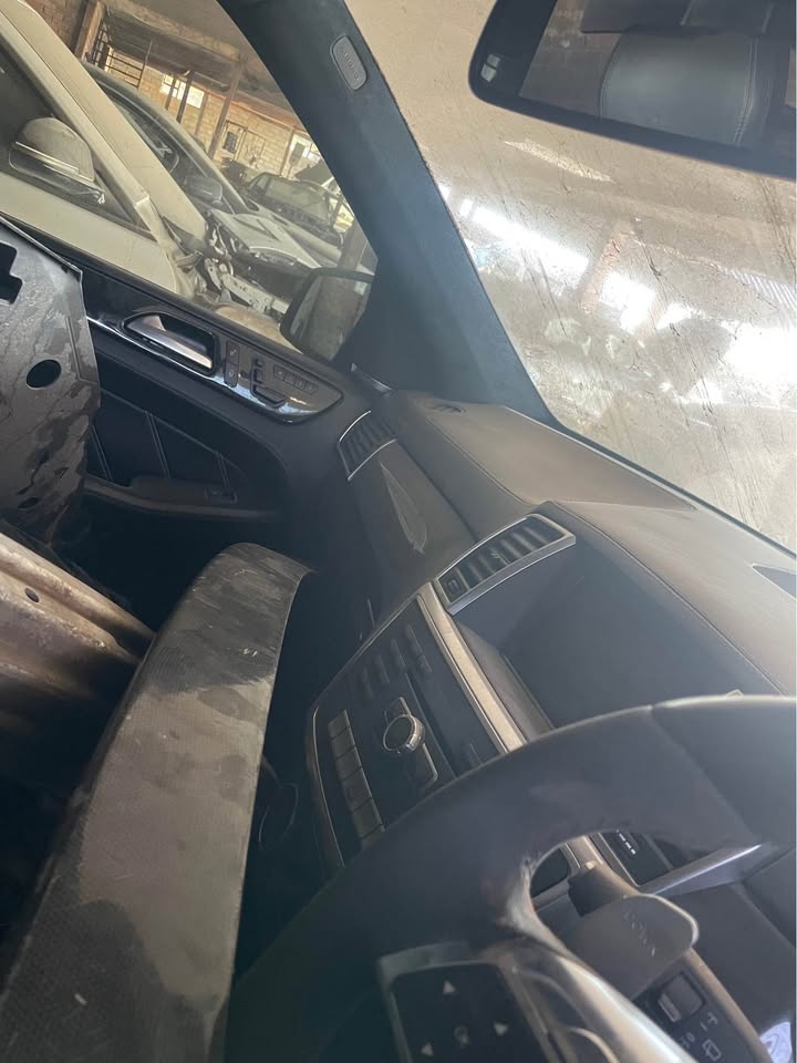 Mercedes Benz ML63 AMG stripping for spares