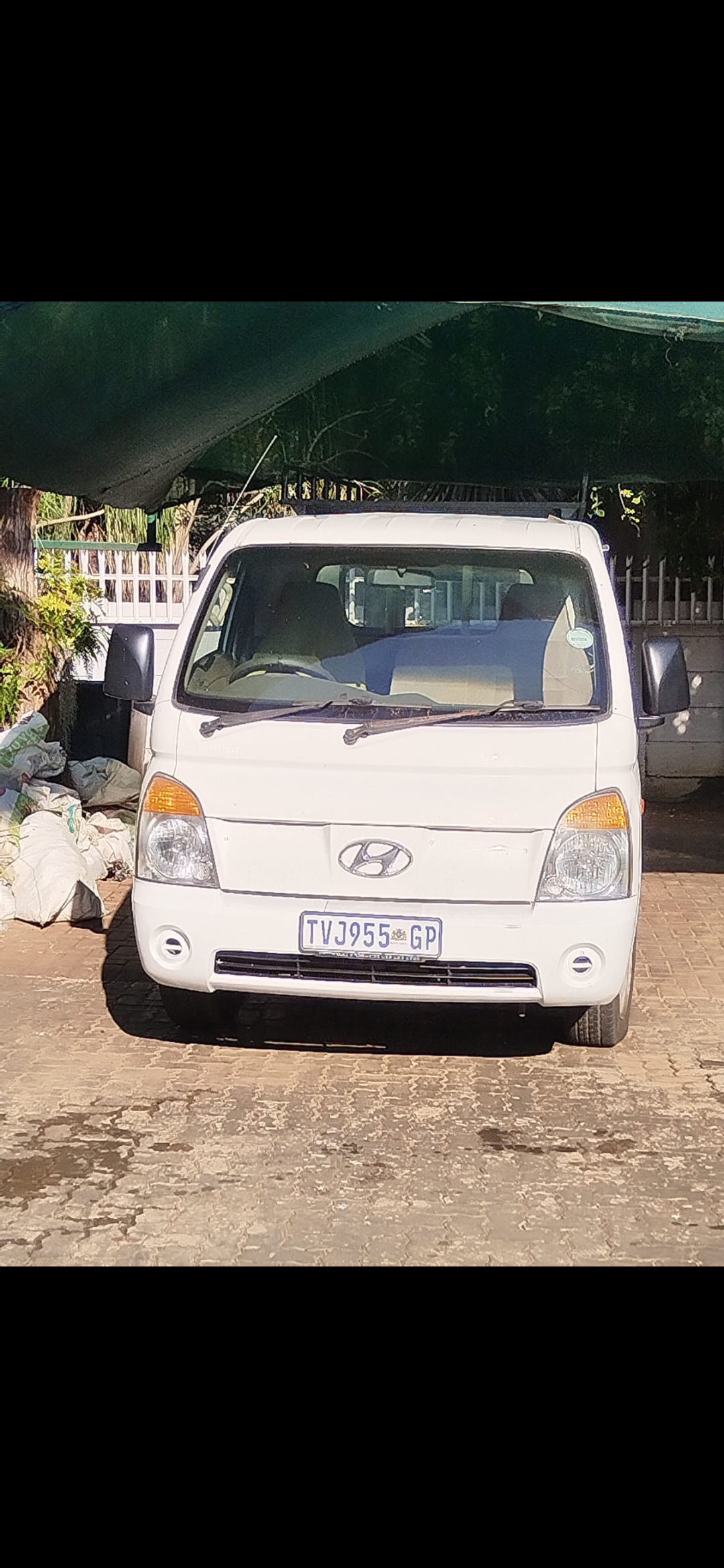 Used 2006 Hyundai H-100 Bakkie 2.6D chassis cab - Private Seller