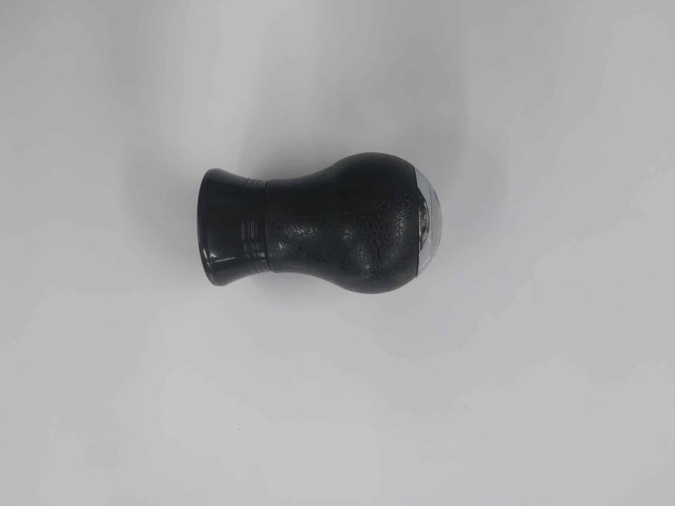 TOYOTA ETIOS GEAR KNOB LONG SILVER 2009-2021 - Private Seller
