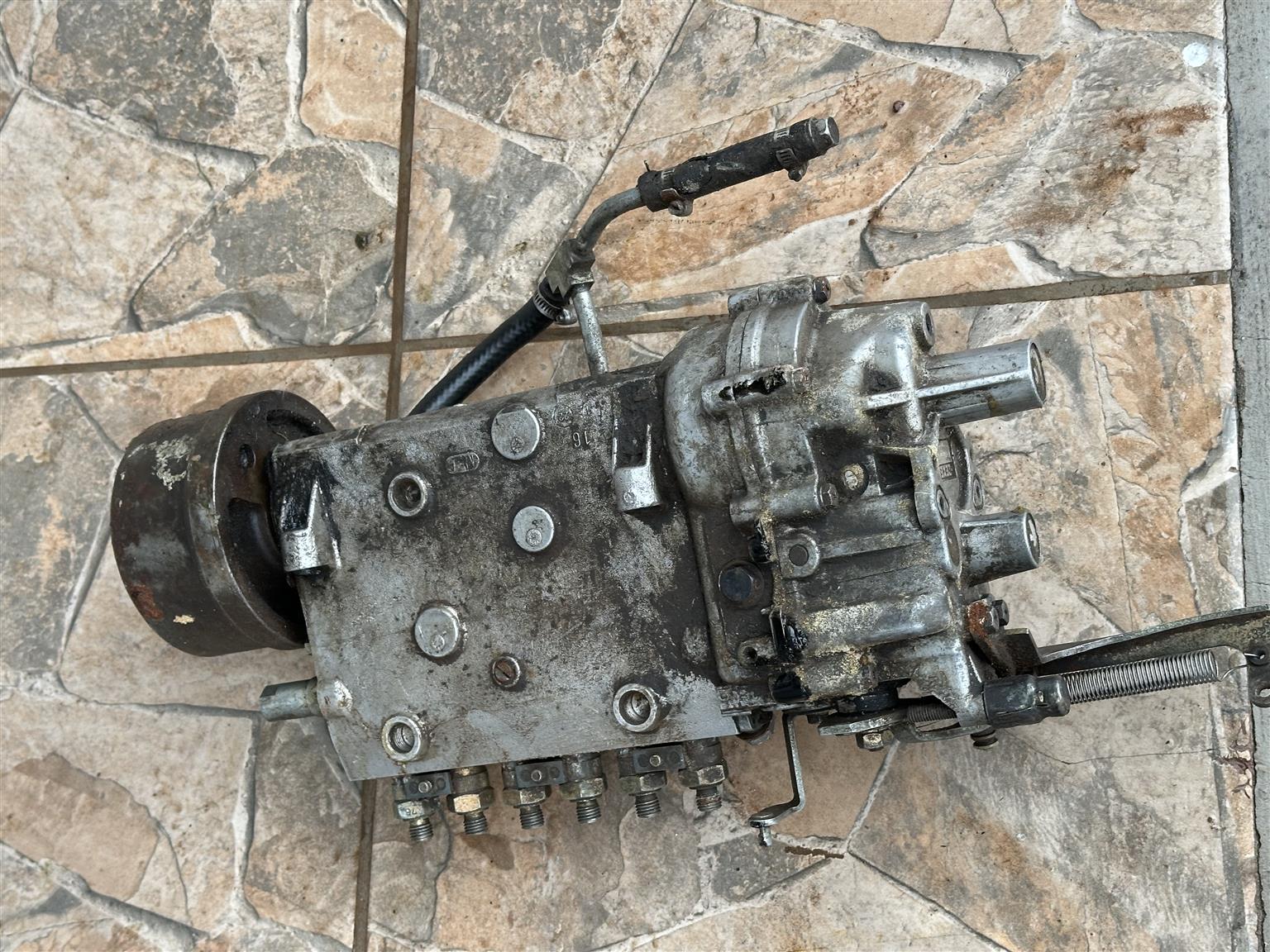 Injector pump Ud 85 Nissan for sale - Private Seller Injector pump Ud 85 Nissan for sale - Private Seller