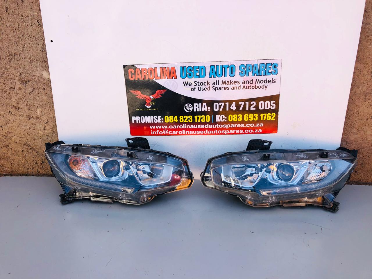 Honda Civic left and right side halogen headlights (2015-2017) - Private Seller Honda Civic left and right side halogen headlights (2015-2017) - Private Seller