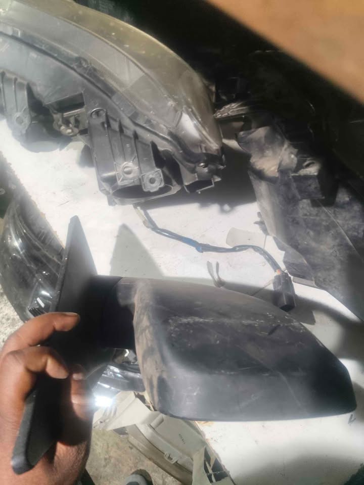Jac right side mirror - Private Seller Jac right side mirror - Private Seller