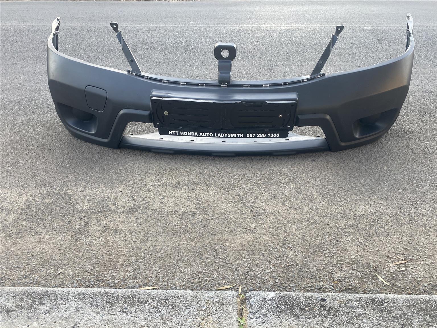 2024 NISSAN NP200 FRONT BUMPER FOR SALE. IN PRISTINE CONDITION - Private Seller 2024 NISSAN NP200 FRONT BUMPER FOR SALE. IN PRISTINE CONDITION - Private Seller