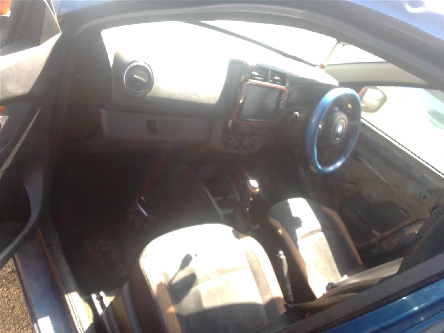 Renault kwid stripping for spares - Private Seller Renault kwid stripping for spares - Private Seller