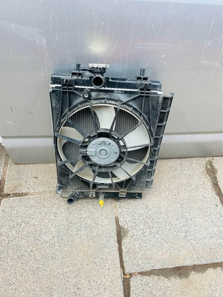 Toyota Agya Fan and radiator - Private Seller Toyota Agya Fan and radiator - Private Seller