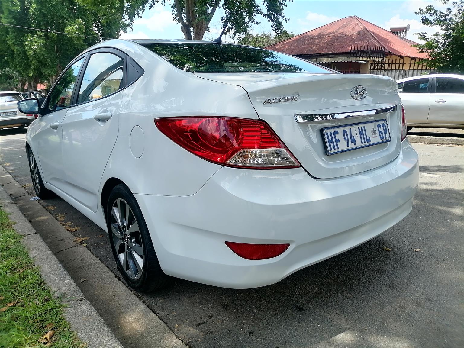 Used 2018 Hyundai Accent sedan 1.6 Fluid auto - Private Seller