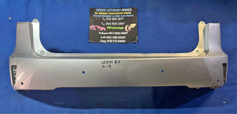 Lexus RX Rear Back Bumper - Private Seller Lexus RX Rear Back Bumper - Private Seller