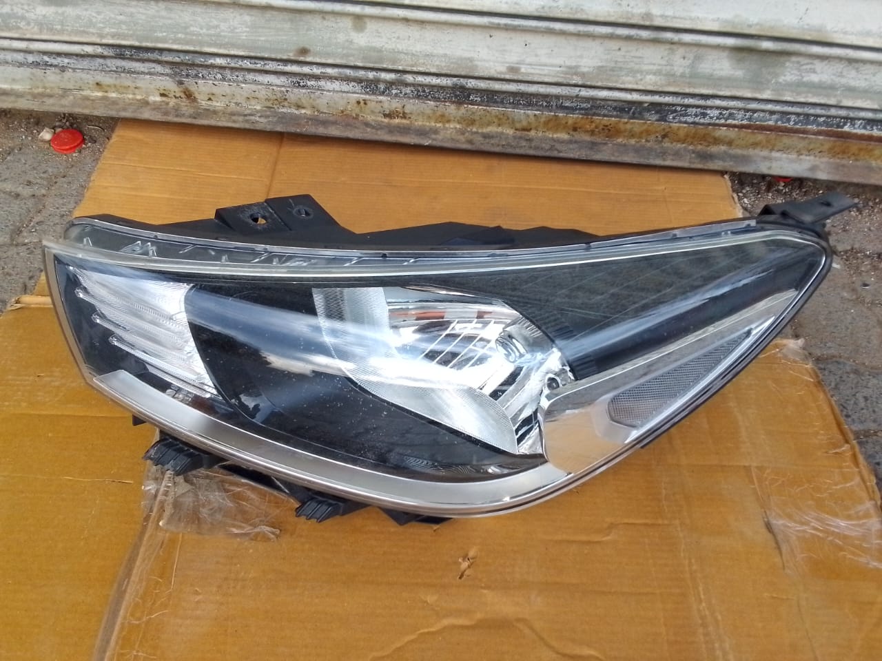 (2017-2020) KIA RIO LHS NORMAL HEADGLIHT FOR SALE - Private Seller (2017-2020) KIA RIO LHS NORMAL HEADGLIHT FOR SALE - Private Seller