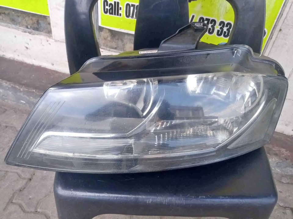 Audi A3 headlight - Private Seller Audi A3 headlight - Private Seller