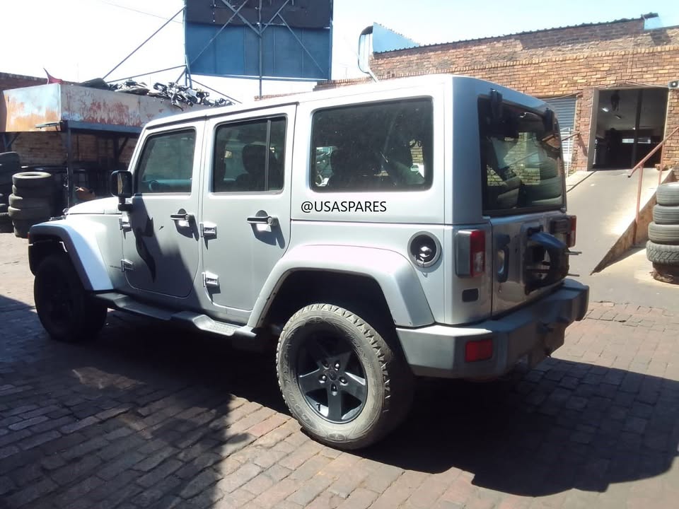 JEEP WRANGLER 2.8/3.6/3.8 SPARES AVAILABLE - Private Seller JEEP WRANGLER 2.8/3.6/3.8 SPARES AVAILABLE - Private Seller