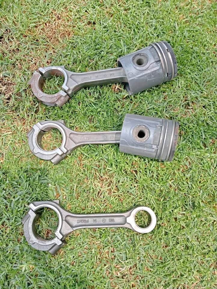 3 con rods for a volvo FL6/Fl250 - Private Seller 3 con rods for a volvo FL6/Fl250 - Private Seller