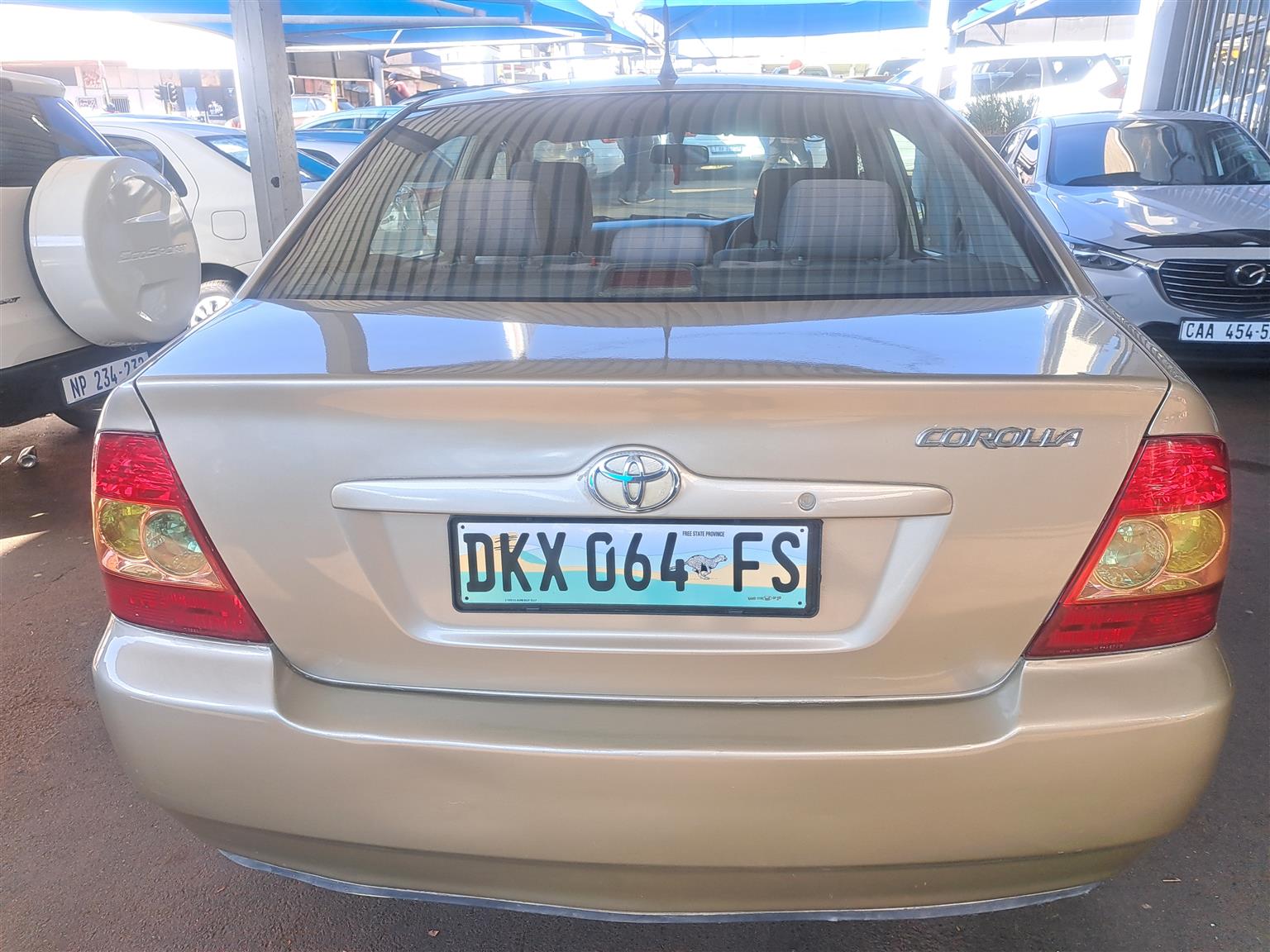 TOYOTA COROLLA 1.6 GLS