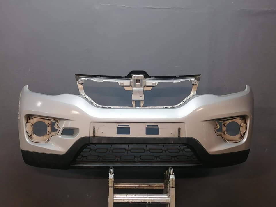 Renault Kwid white bumper - Private Seller Renault Kwid white bumper - Private Seller