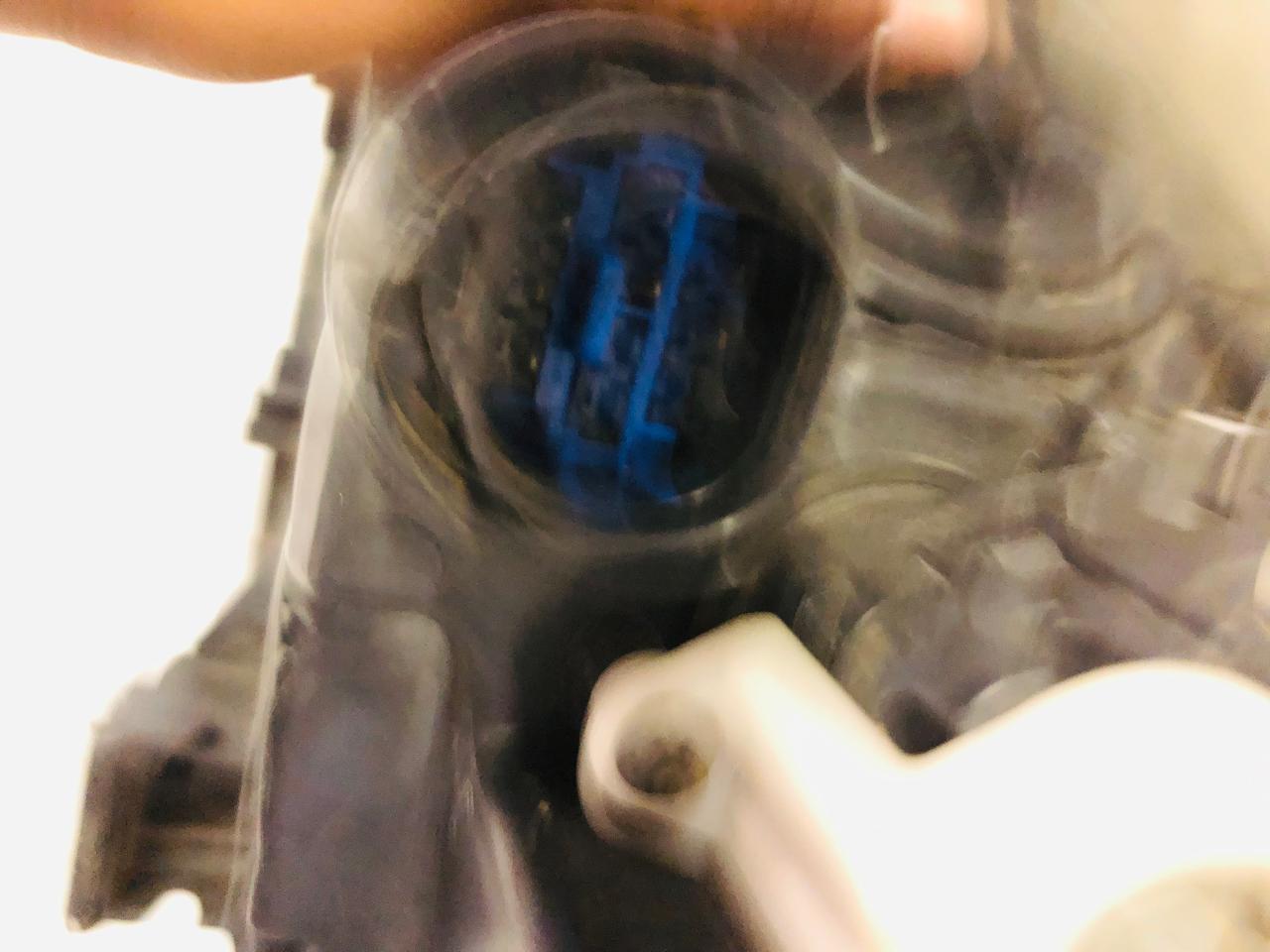 Hyundai Tucson left and right side headlights - Private Seller Hyundai Tucson left and right side headlights - Private Seller