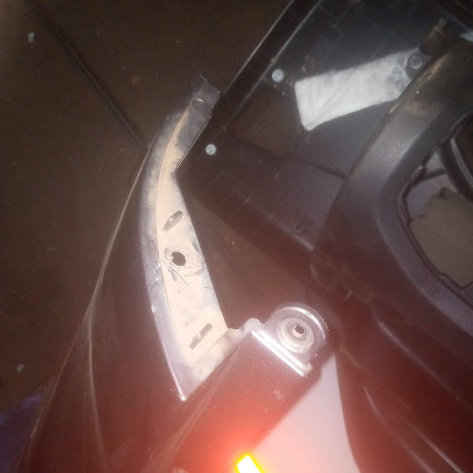 Kia Sportage rear bumper with sensor - Private Seller