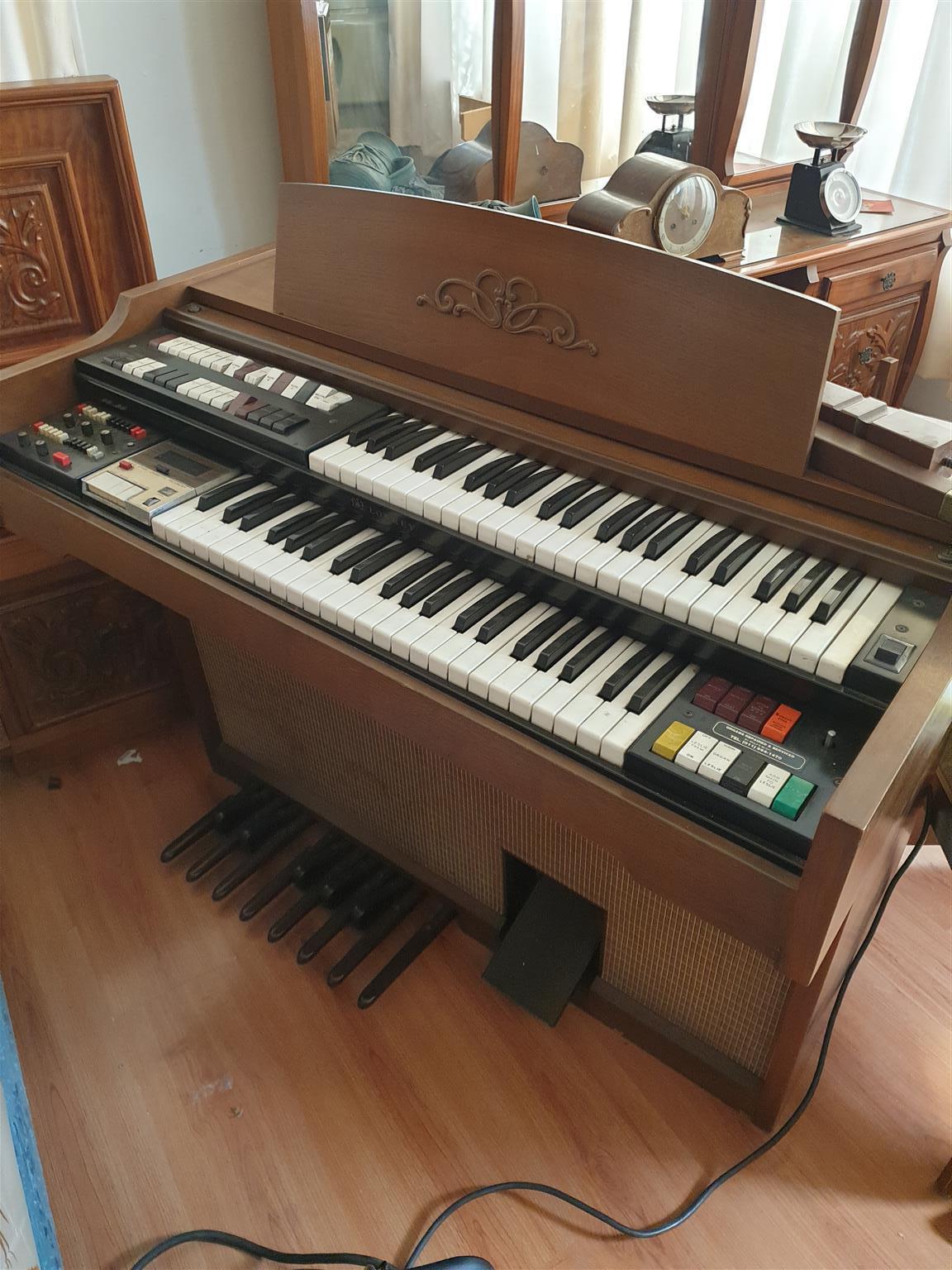 Percussion organ on sale