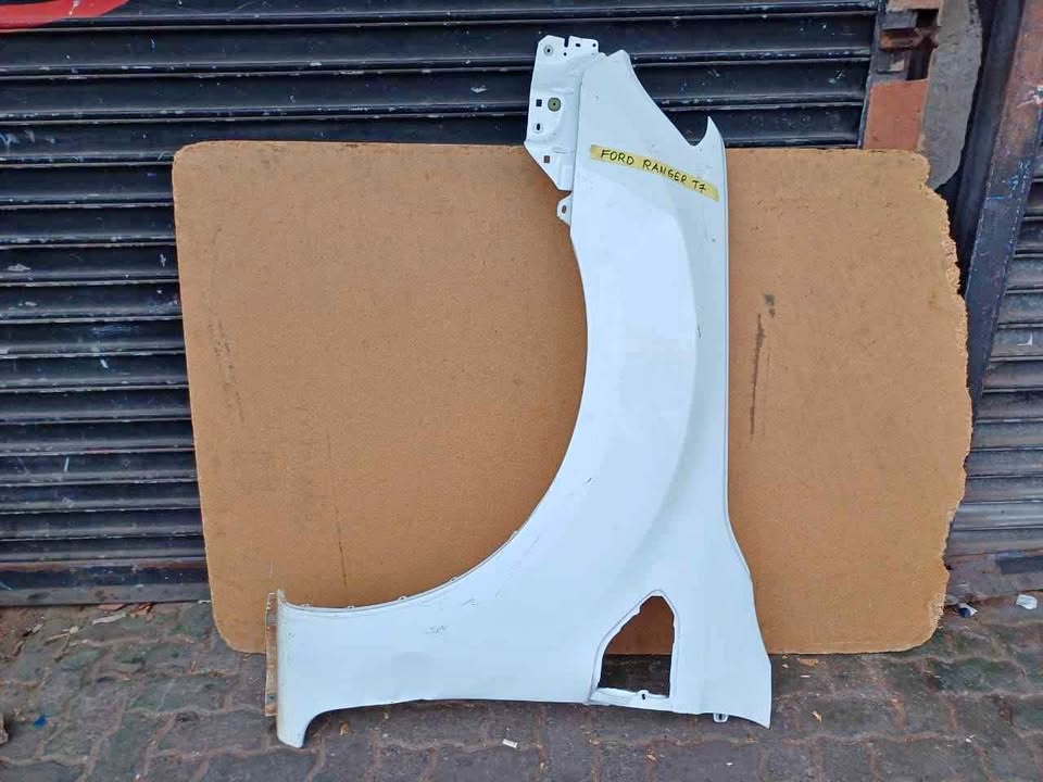 Ford Ranger T7 fender left side (clean) for sale - Private Seller Ford Ranger T7 fender left side (clean) for sale - Private Seller