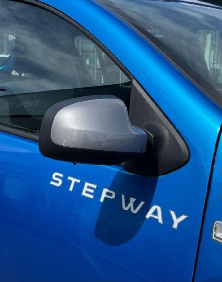 Renault Sandero Stepway door stickers decals - Private Seller Renault Sandero Stepway door stickers decals - Private Seller