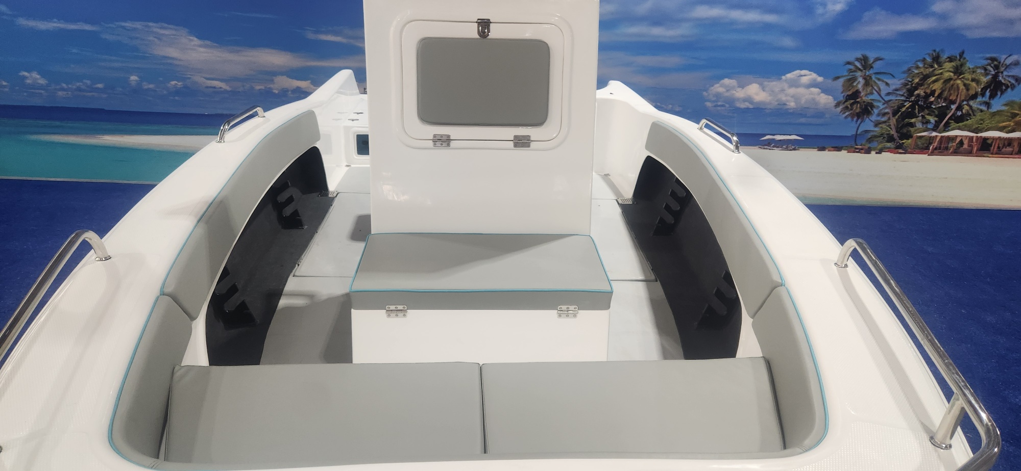 EXPLORER EVO 19 FT ON TRAILER 2 X 70 HP SUZUKI 4 STROKES 2025 MODEL