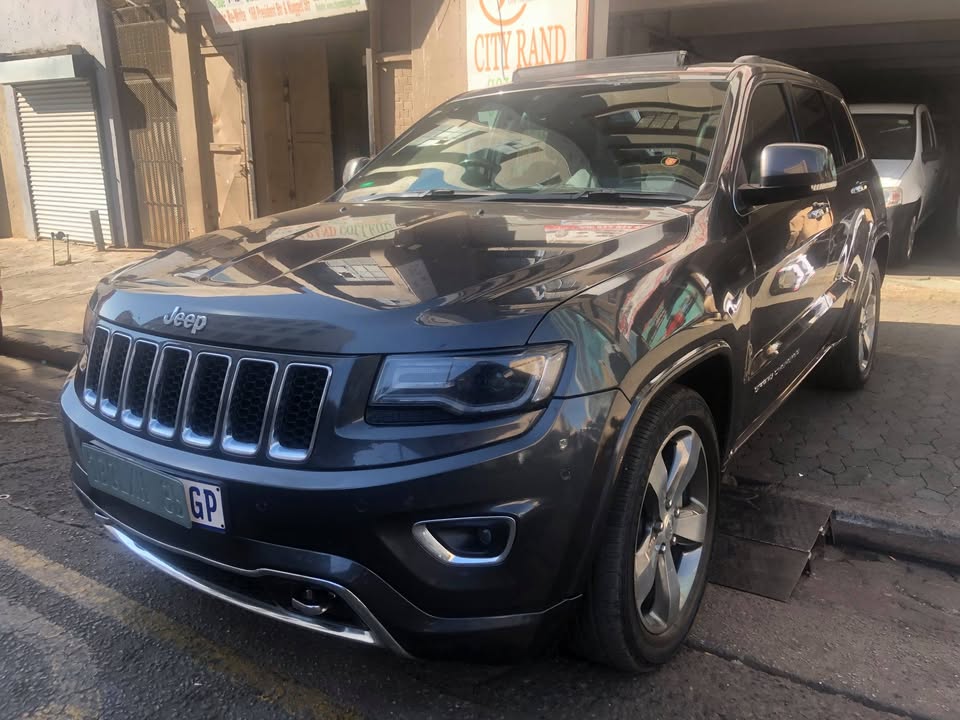 2014 Jeep grand cherokee v6 4×4