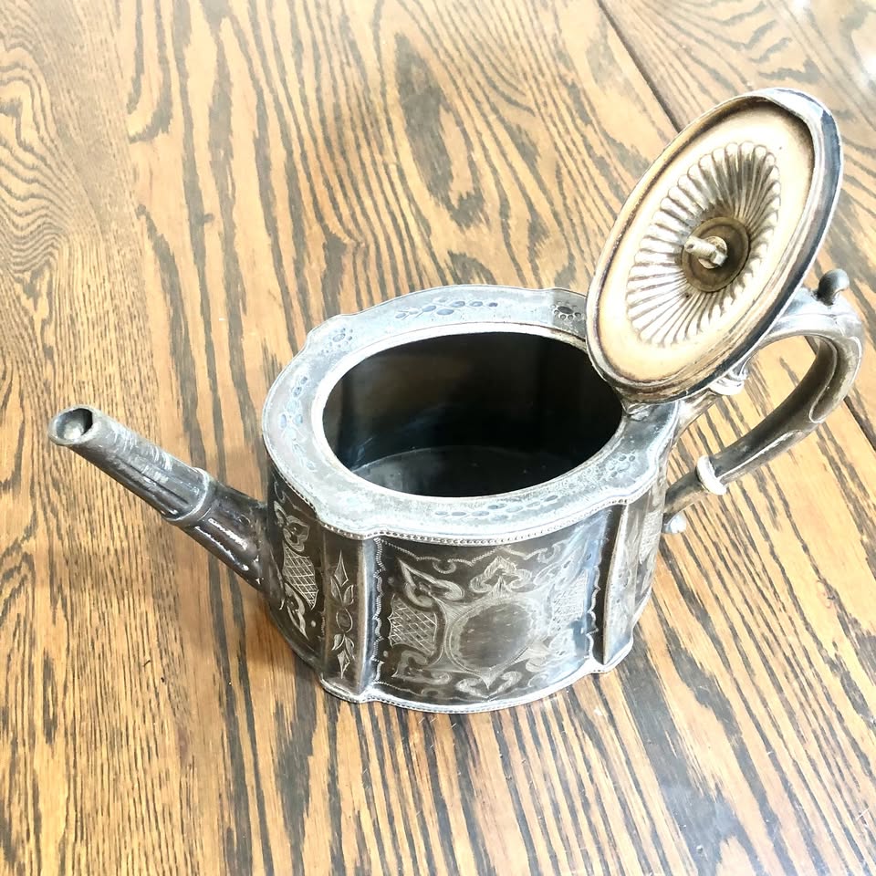 Antique Pewter Teapot: 1918 Mappin & Webb Britannia Metal