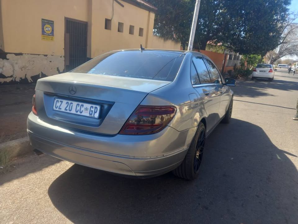 2010 Mercedes Benz C180 Kompressor Petrol, Automatic, Grey, Leather seat, 89000kms