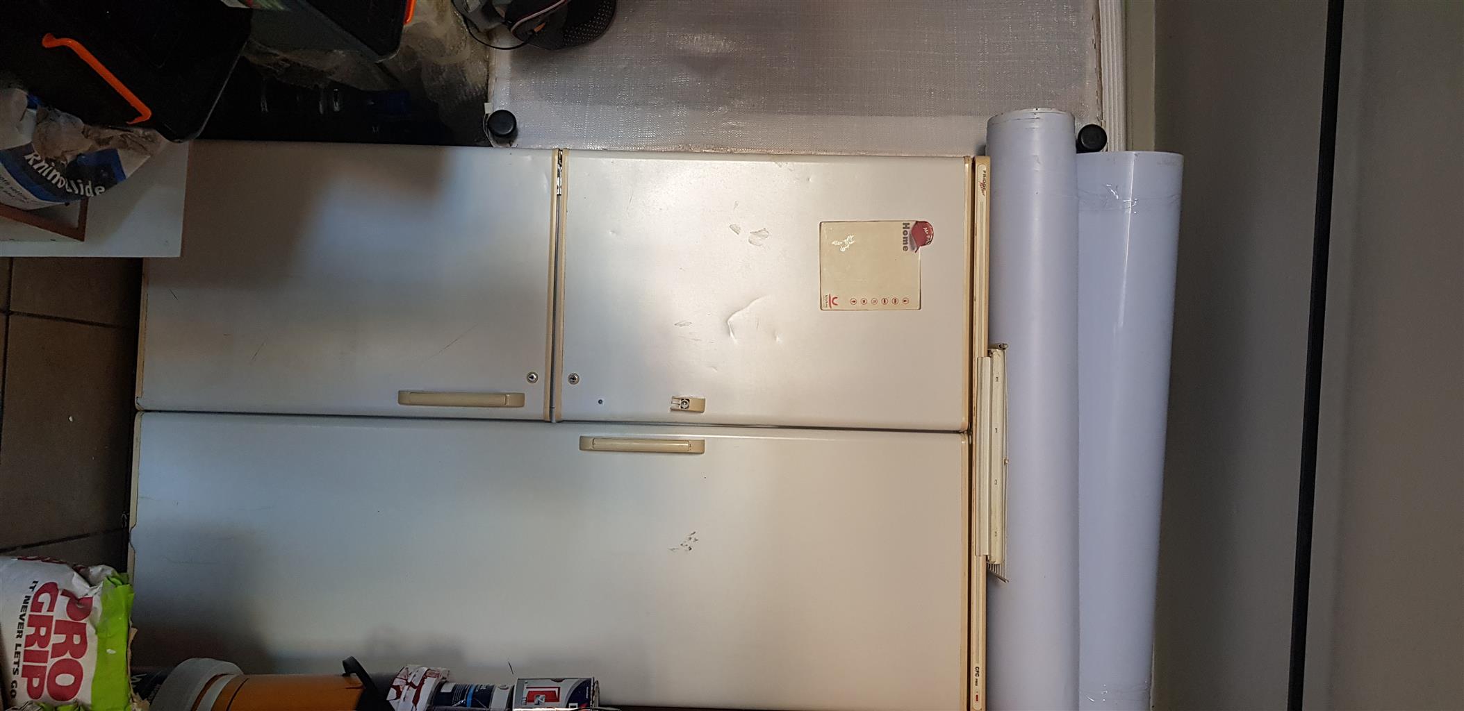 Double door fridge 