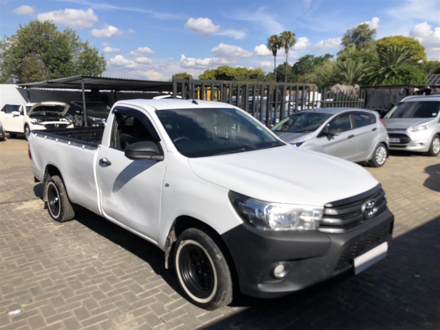 Used 2018 Toyota Hilux 2.0 - Private Seller Used 2018 Toyota Hilux 2.0 - Private Seller