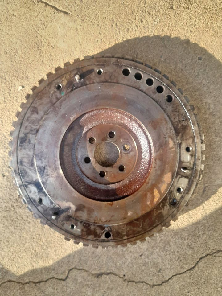 RENAULT TRIBER FLY WHEEL AVAILABLE - Private Seller RENAULT TRIBER FLY WHEEL AVAILABLE - Private Seller