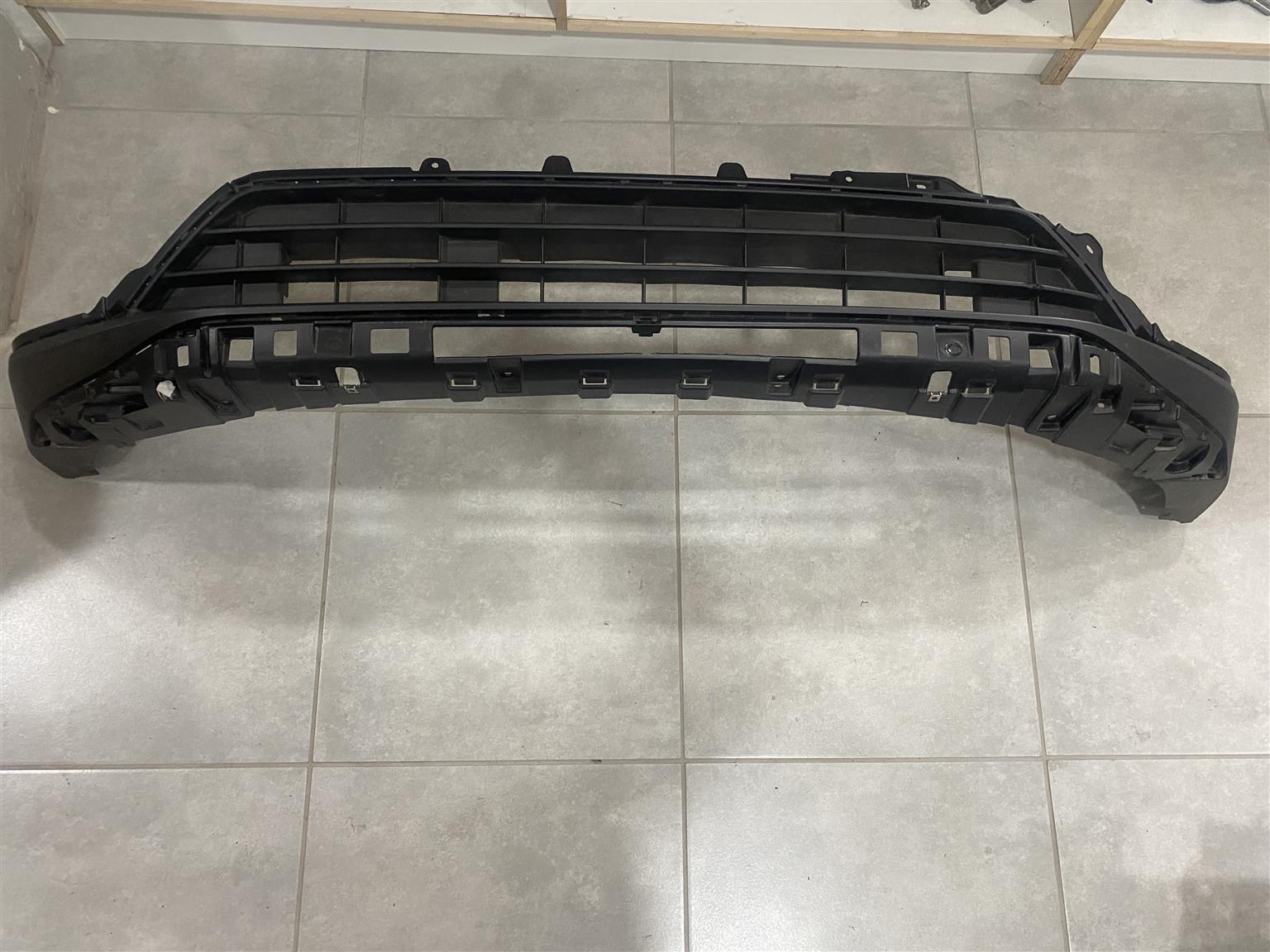 2025 SUZUKI FRONX FRONT BUMPER LOWER GRILLE FOR SALE. IN PRISTINE CONDITION - Private Seller 2025 SUZUKI FRONX FRONT BUMPER LOWER GRILLE FOR SALE. IN PRISTINE CONDITION - Private Seller